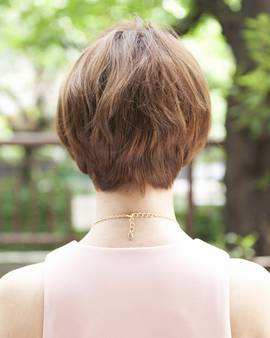 思わず触れたくなるような外国人風のシフォンショート|kisai BUZZ