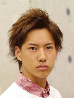２０１３AUTUMN　ツーブロックで外ハネ。|メンズサロン SQRIT
