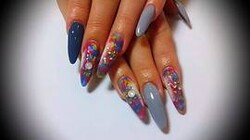 サイケデリックなピーコック|NAIL GROW