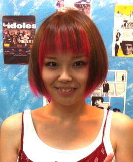 インナーピンクレッドボブ|VALTEIN