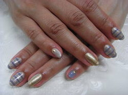 ボーダーネイル|ネイルチェラ 上大岡店