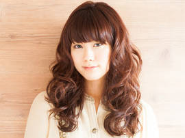 思わず振り返ってしまいたくなる憧れふわふわスウィート•カール♡|hair make VERANDA