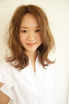 キャラメルベージュ|KO.MO.RE