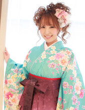 袴のヘアセット|Raffine三宮