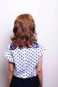 フェザーミディアム|HAIR RESORT PLUMERIA