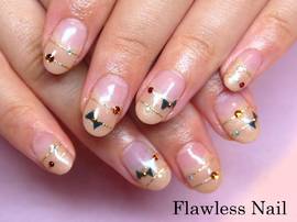 ベージュフレンチ×ストレートラメライン|Flawless　Nail