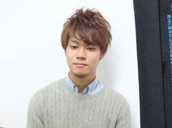 アレンジ簡単イケメンズパーマ