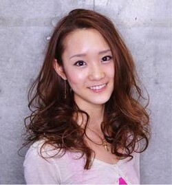 フェミニンカール