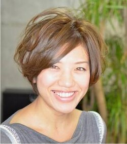 ナチュラルショートボブ