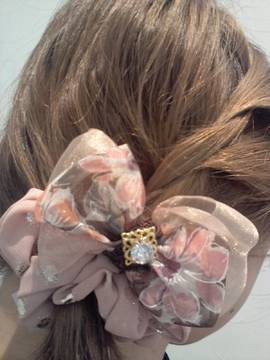 編み込み＆シュシュ|美容室Maharo