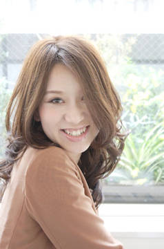 ローレイヤーベースのロングスタイル