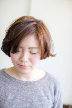 デザイニング　ショートボブ