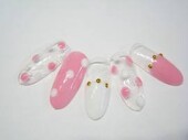 ホワイト&amp;ピンクドットネイル|新宿 ネイルサロン＆ネイルスクール VIXIA