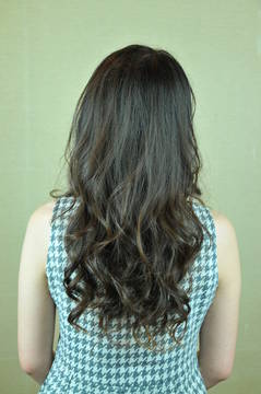 ツヤツヤ弾力カール　ロングレイヤー|hair spa deco