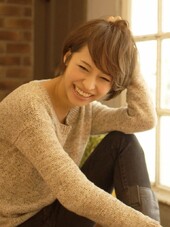 大人ゆるふわくせ毛風ショートカール|BEKKU hair salon