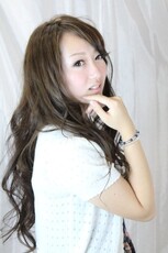 フェミニンゆるふわロング|Wiz-R 成田三里塚店　美容室