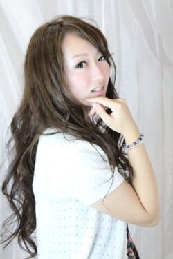 フェミニンゆるふわロング