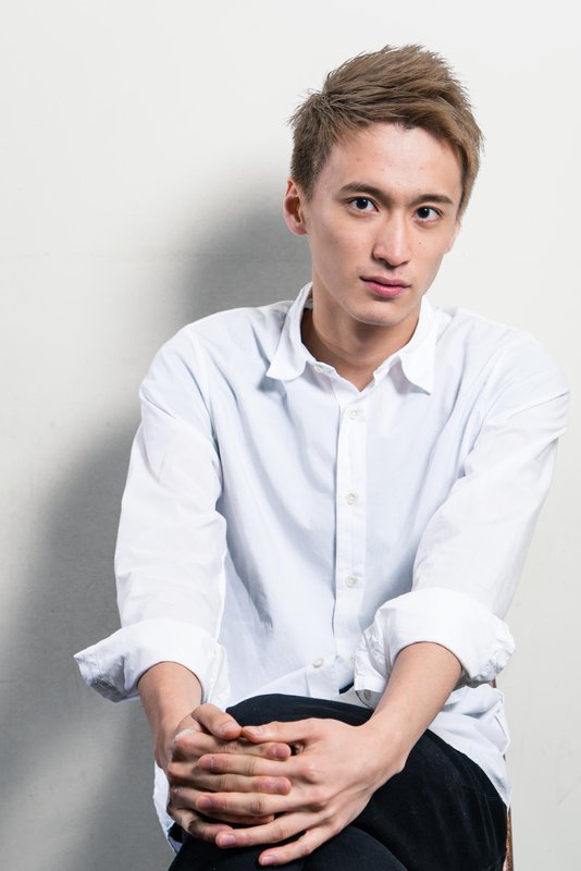 [SAVOIA]外国人風ベリーショート×プラチナカラー|HAIR SALON SAVOIA　渋谷