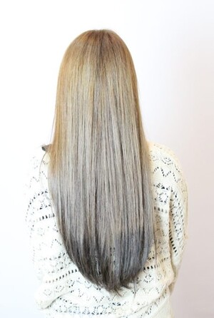 逆グラデーションカラー 105 Alto 千葉店 アルトチバテン 千葉県 千葉 の髪型 ヘアスタイルカタログ ビューティーパーク