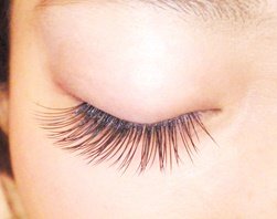 ゴージャスで目力アップ！|eyeplaia