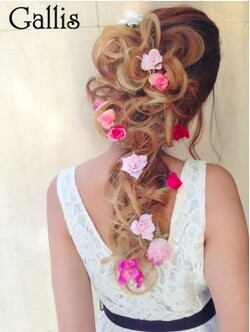 【Gallis】大人気!!ルーズ編み込みお花ハーフアップ