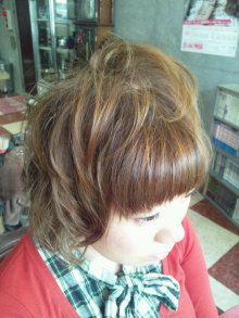 ガーリィなショートパーマは小顔効果もバツグン Piccorocca ピコロッカ 東京都 中目黒 の髪型 ヘアスタイルカタログ ビューティーパーク