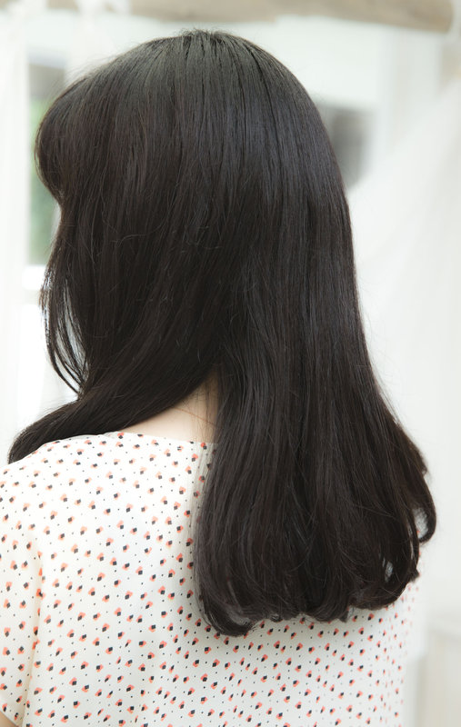 黒髪でも軽やか♪ゆるふわウェーブ |髪質改善ヘアエステサロン　Brisk