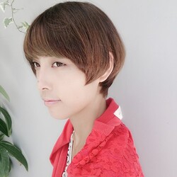 丸みを出した定番ショート|ima.