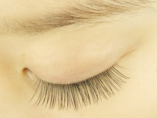 Cカール１００本（片目50本）|中目黒まつ毛エクステサロン専門店～or LATTe～