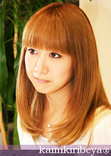 毛先ワンカールのコンサバロング|カミキリベヤ