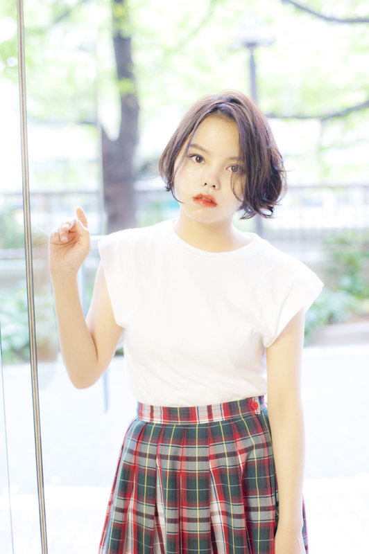 劇的オシャレ番長を目指すなら　耳かけトレンドボブ|kisai BUZZ