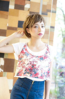 目元をとびきり愛らしく見せるキュートな前髪