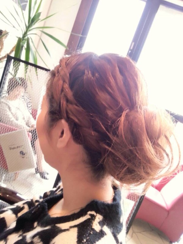 編み込みスタイル|DEUCE Hair Makes