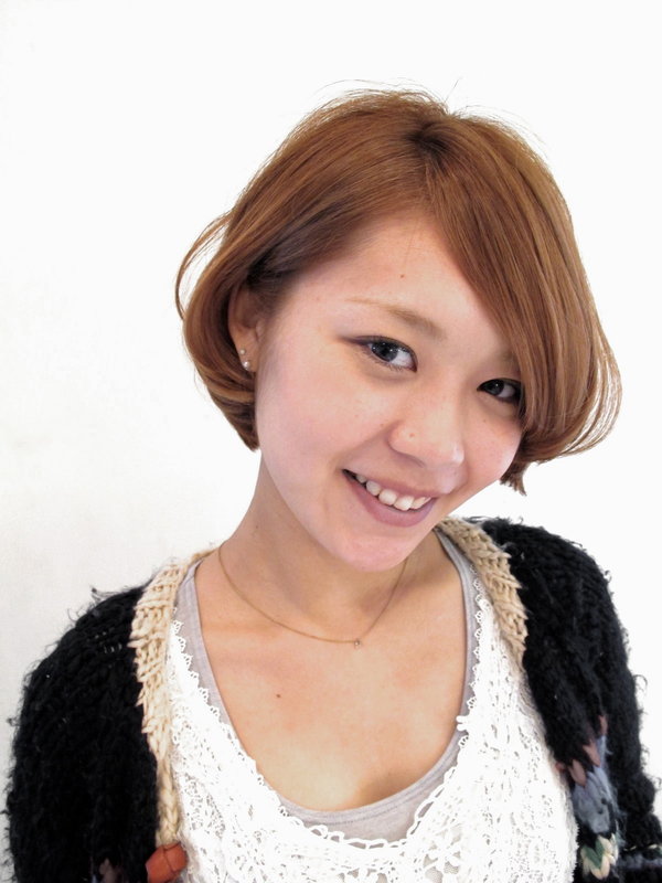 SASHU 耳かけショートボブ|KOKOSCHKA