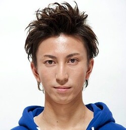 清潔感あふれるさわやかアップバングヘア|美容室　ペニンシュラ