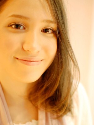 くせ毛風ドーリーミディアムヘアアレンジ 110 Bekku Hair Salon ベックヘアサロン 東京都 恵比寿 の髪型 ヘア スタイルカタログ ビューティーパーク