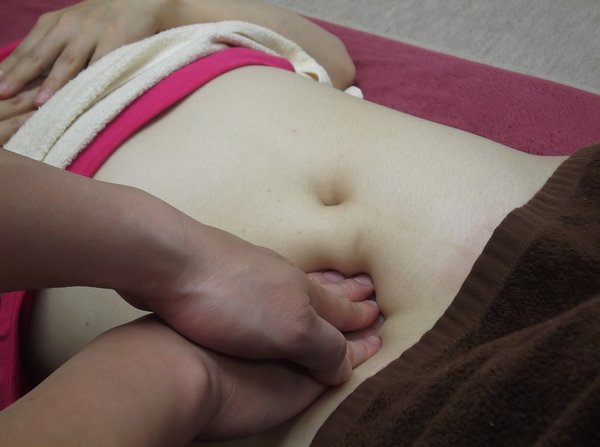 腸セラピー15分無料体験☆|アジアン古式セラピーワット