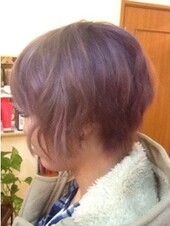 シルバーラベンダーのアシンメトリーショート|feliz