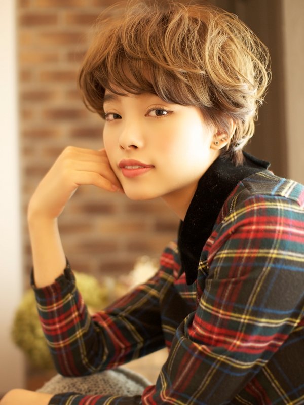 無造作なくせ毛風ニュアンスカールマッシュ☆|BEKKU hair salon