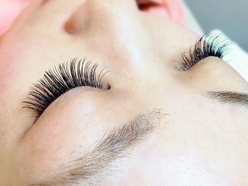 まつげエクステ