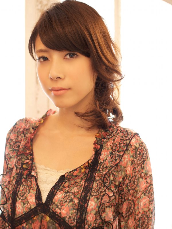 アシンメトリー編み込み☆パーティーや二次会に！ |BEKKU hair salon