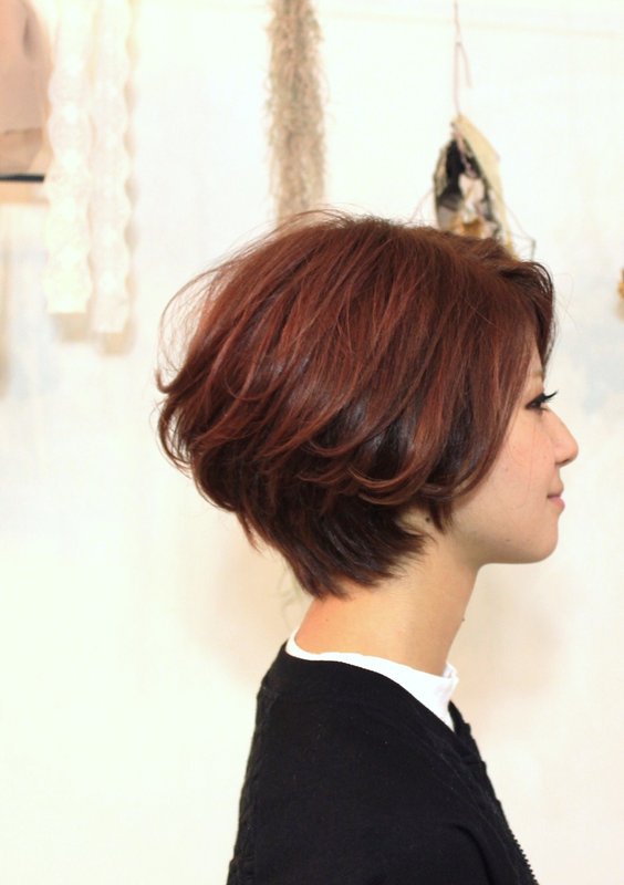 黒髪でも大人かわいい前下がりボブ|Marjoram