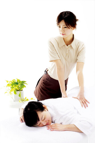 当サロン一番人気の全身ボディケア