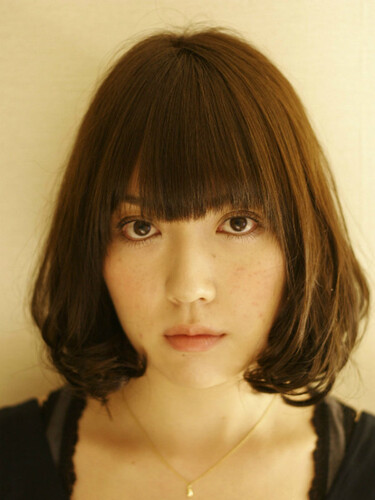 大人ガーリーボブ