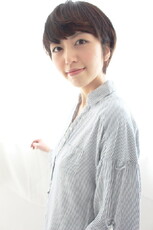 大人かわいいマッシュショート✖️ポイントカラー|kilto.