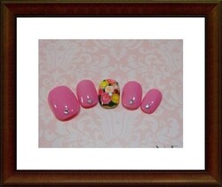 ピンクで春ネイル