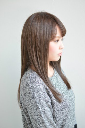 ナチュラルストレートセミロング|BANGS