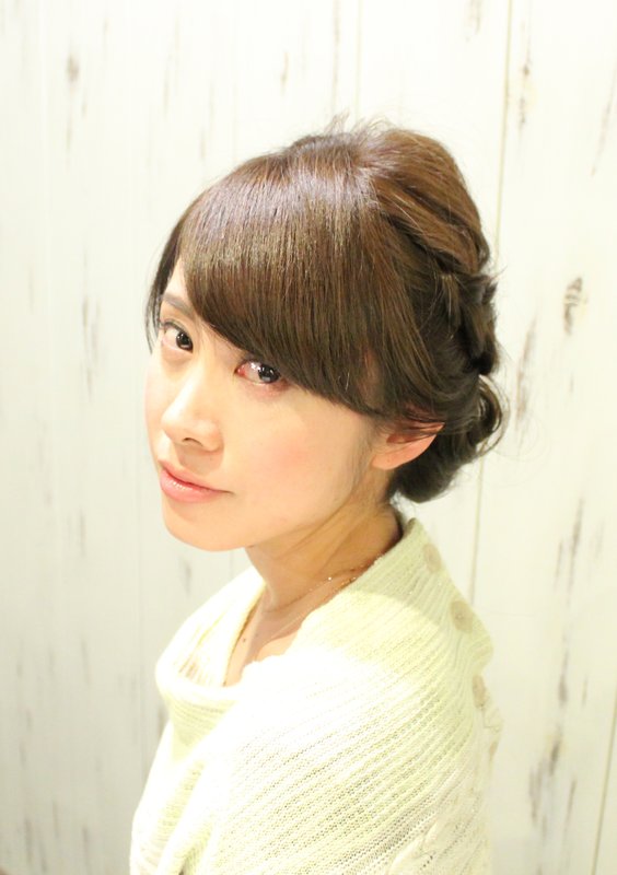 編み込みシニヨン|Ｌｉｎｋｈａｉｒｓｐａｃｅ