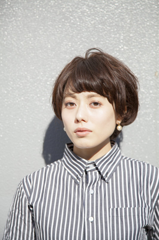 シンプルだけど特別な日にもウケるマッシュショート|kisai BUZZ