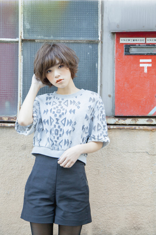 大人の新定番！モードなカラーの大人見えスタイル|kisai BUZZ